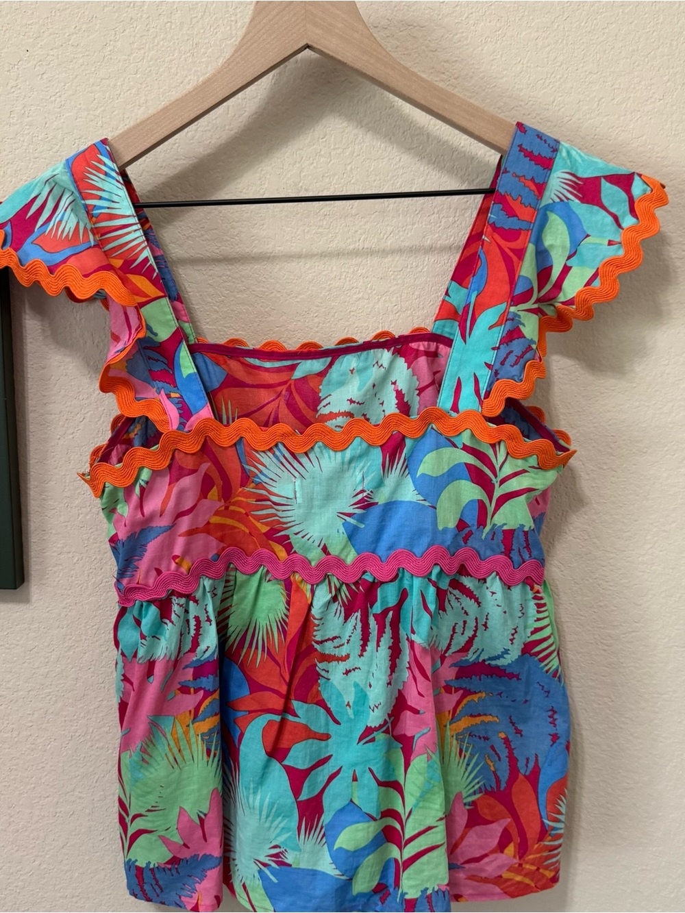 GREYLIN | Tropical Print Ruffle Tank Top with Ric Rac Size Small - Picture 7 of 12